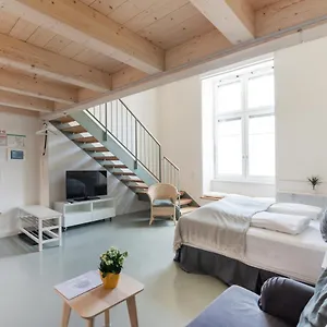 Апартаменты Vorgarten - Central, New And Stylish For Your Comfortable In, Вена