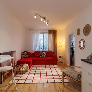 Cosy Brand New Appartamento